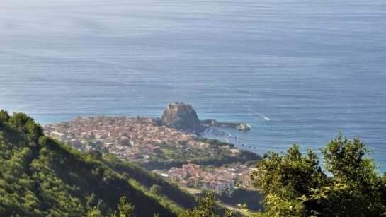 Calabria Collina Di Scilla Casale Ostello1800 Self Service Giardino Stanze E Per Famiglie Coppie E Single Pzza S Gaetano 16 Melia